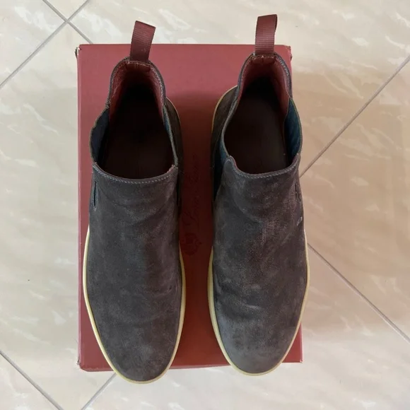 #2745 Loro PianaUltimate Beatle Suede Pull-On Ankle Boots WARM GREY US 11